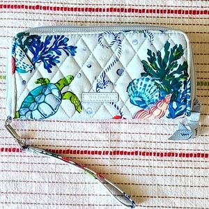 Vera Bradley wallet